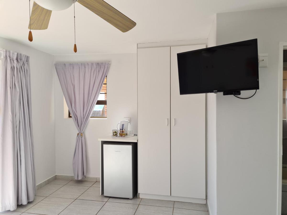 Ocean View Guest House 杰弗里湾 外观 照片